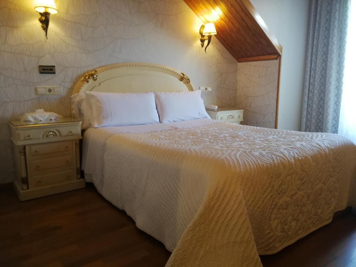 Hotel Playa Compostela Vilagarcia de Arousa Bagian luar foto
