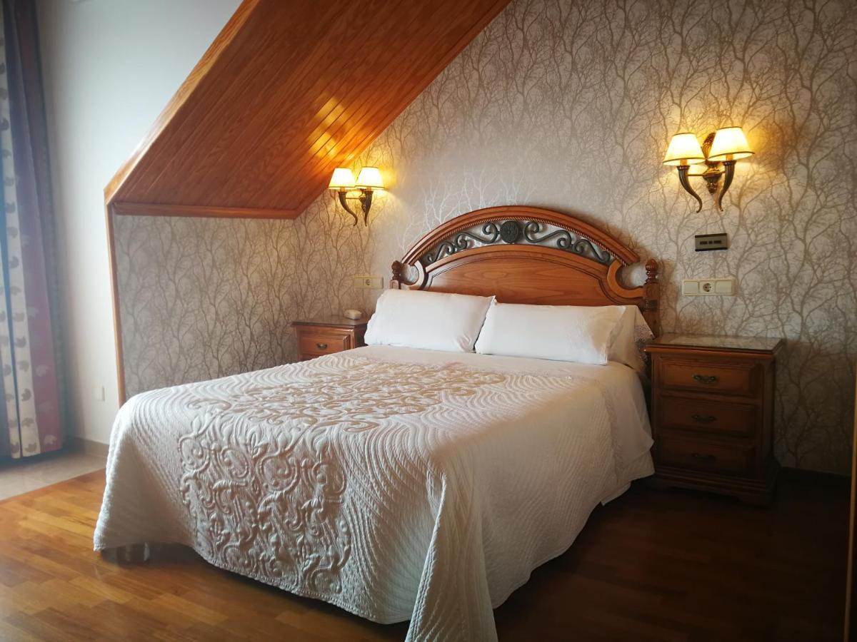 Hotel Playa Compostela Vilagarcia de Arousa Bagian luar foto