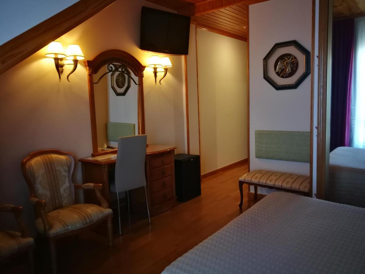 Hotel Playa Compostela Vilagarcia de Arousa Bagian luar foto