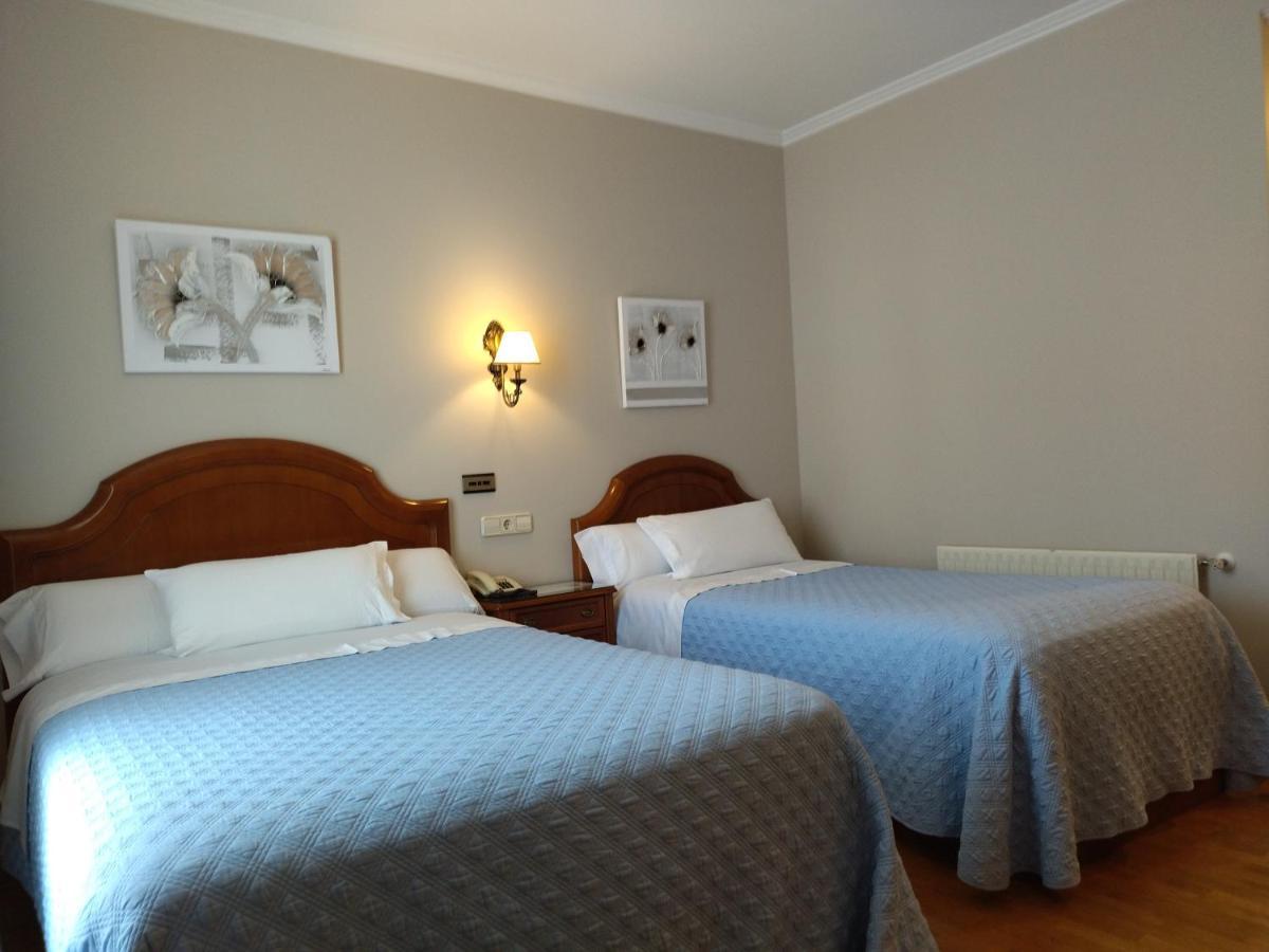 Hotel Playa Compostela Vilagarcia de Arousa Ruang foto
