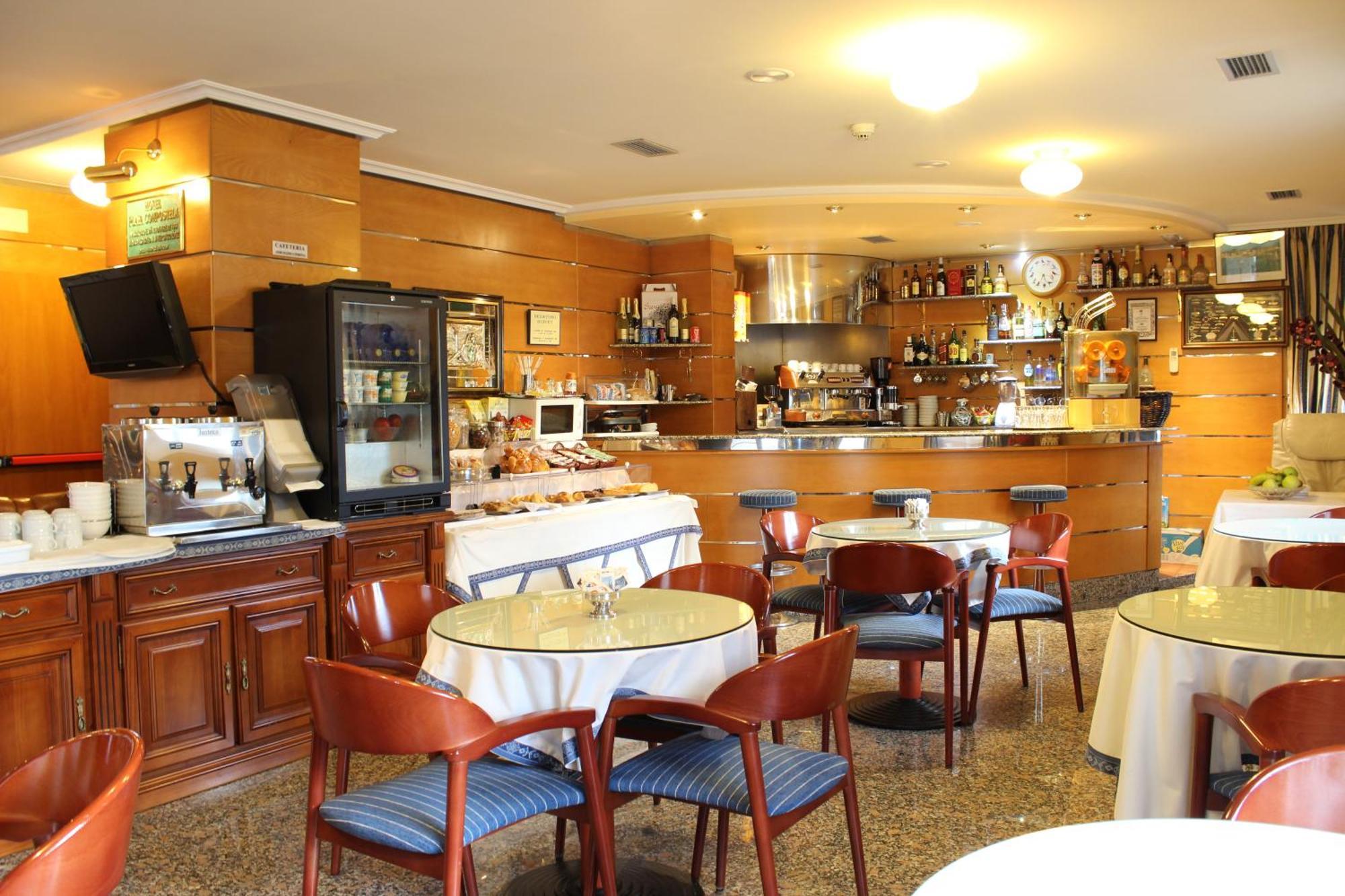 Hotel Playa Compostela Vilagarcia de Arousa Bagian luar foto
