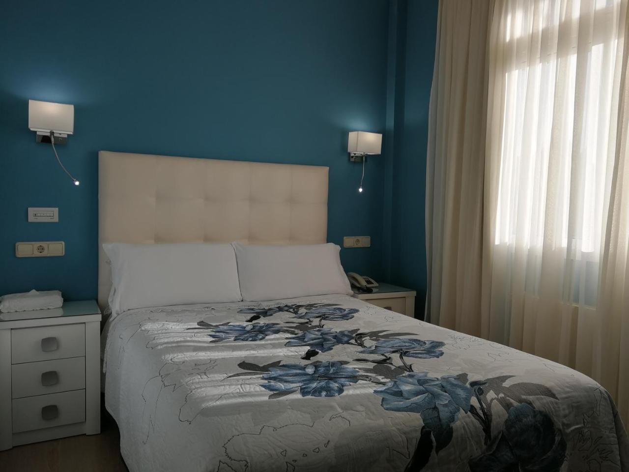 Hotel Playa Compostela Vilagarcia de Arousa Bagian luar foto